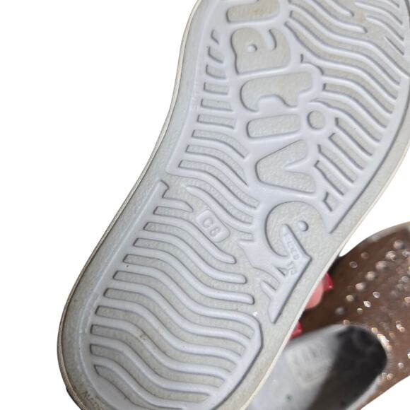 Native Jefferson Pink Glitter Slip-On Shoes Size: 8 - Picture 6 of 7